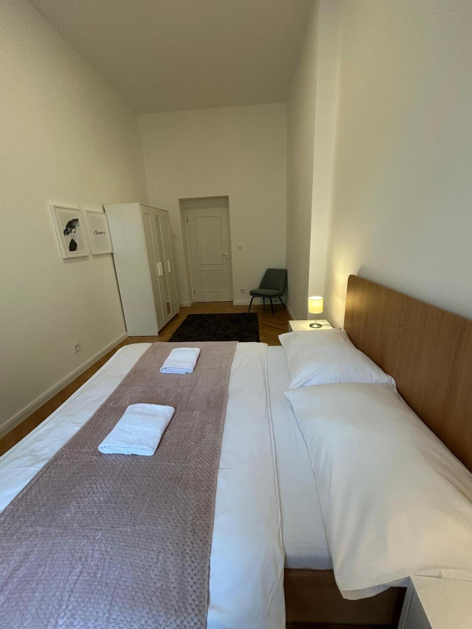 פראג Rasinovo Nabrezi - Riverside Residence מראה חיצוני תמונה