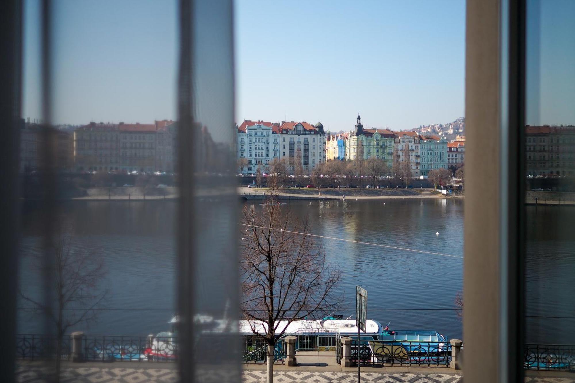 פראג Rasinovo Nabrezi - Riverside Residence מראה חיצוני תמונה