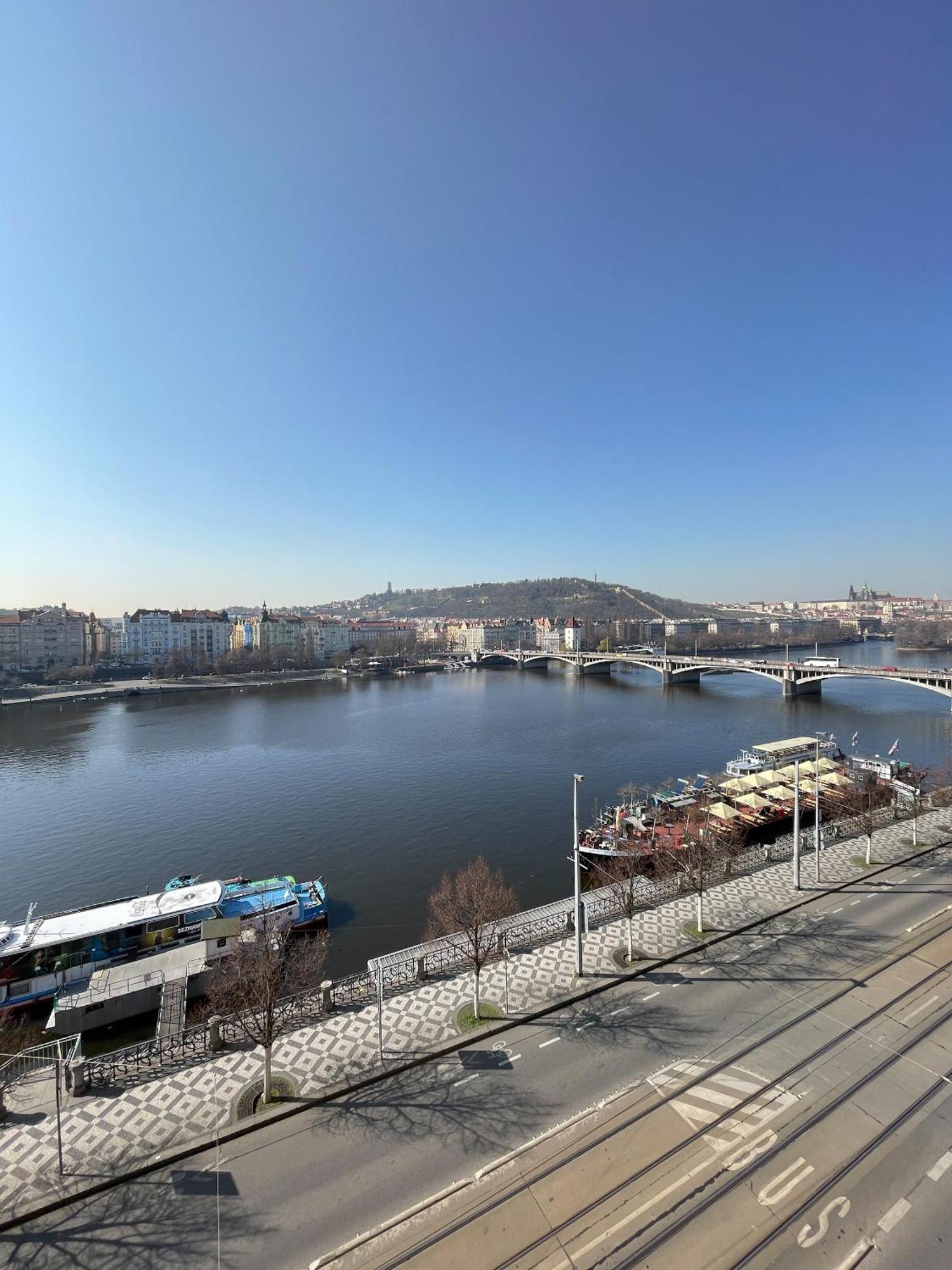 פראג Rasinovo Nabrezi - Riverside Residence מראה חיצוני תמונה