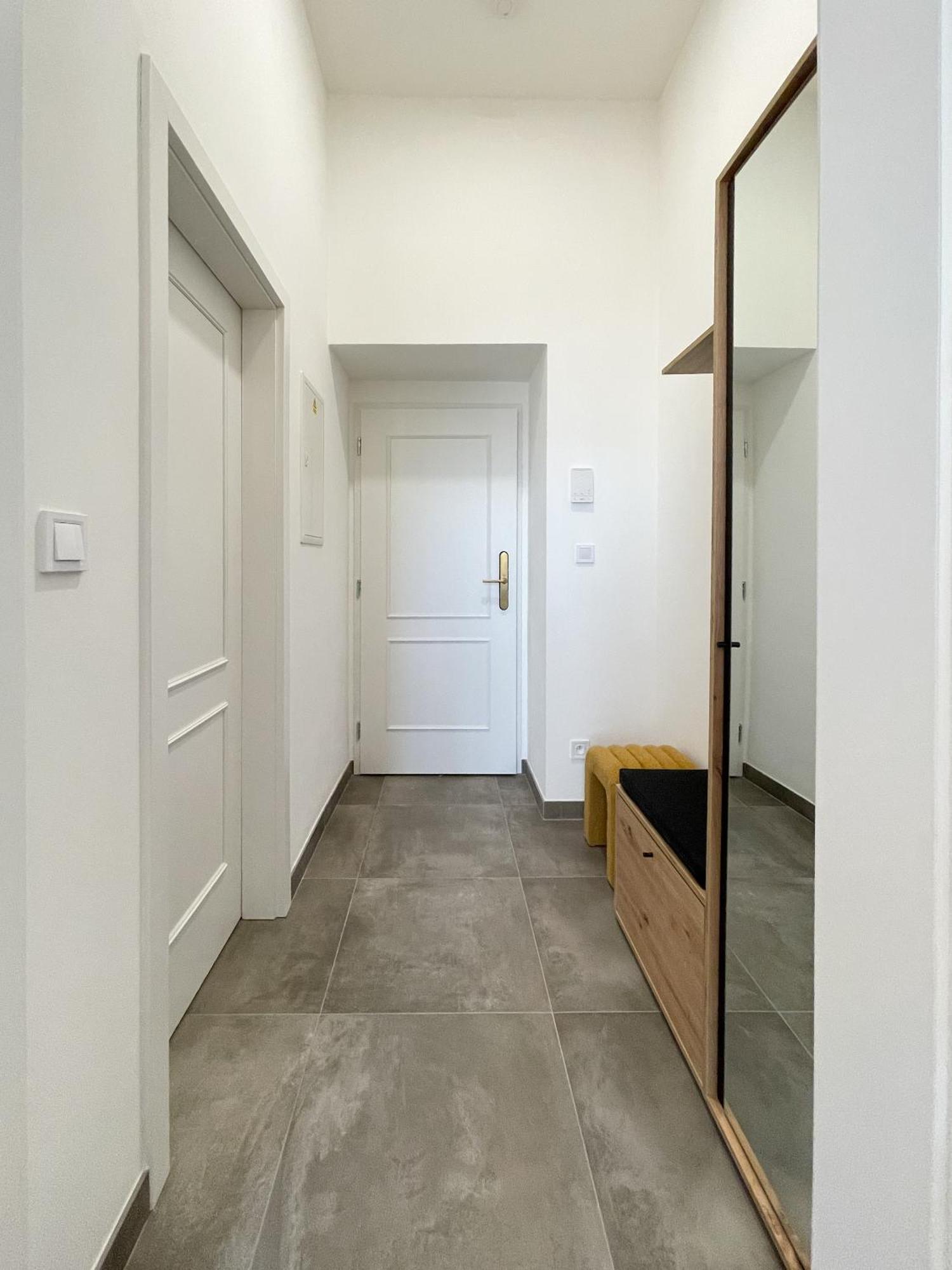 פראג Rasinovo Nabrezi - Riverside Residence מראה חיצוני תמונה